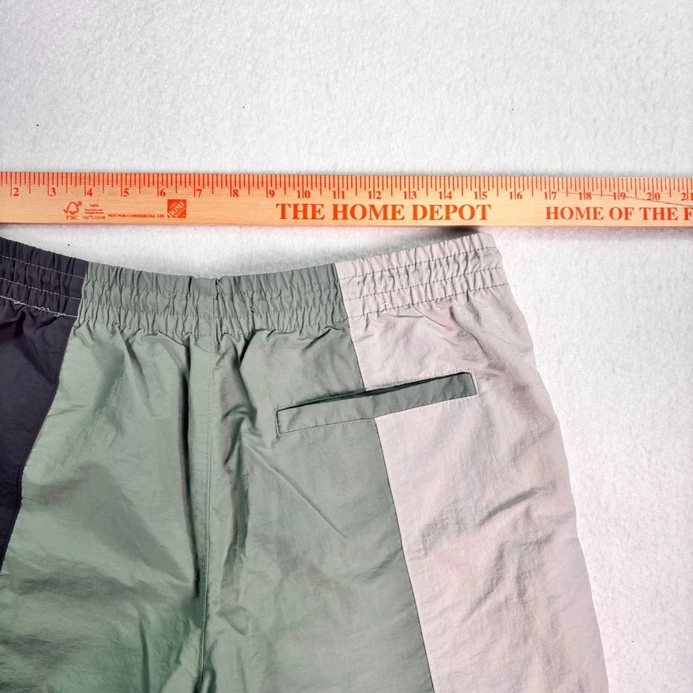 Aeropostale Color Block Swim Trunks Mens Medium Green Gray‎ Lined Beach Shorts